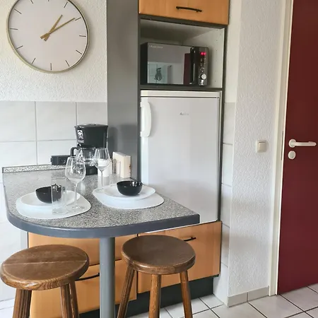 Rote Tuer - Landleben Pur! Apartment Kirchhain