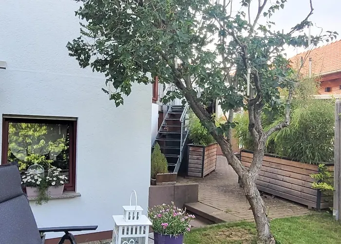 Rote Tuer - Landleben Pur! * キツヒハイン